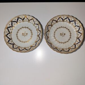 Set of Gilt and Cobalt Porcelain 5" Dessert Bowls